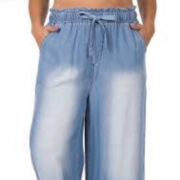 Zenana Outfitters Denim - Zenana Chambray Blue Paper Bag Waist Wide-Leg Pants 3x